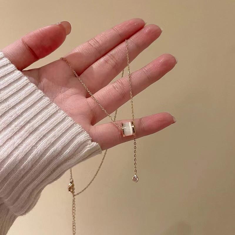 قلادة ليا بمفتاح ذهبي