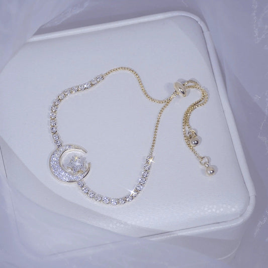 سوار ماديسون مون